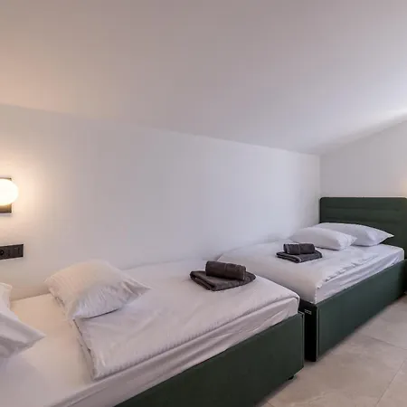 Villa Sunshine Kastela