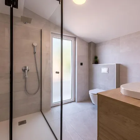 Villa Sunshine Kastela